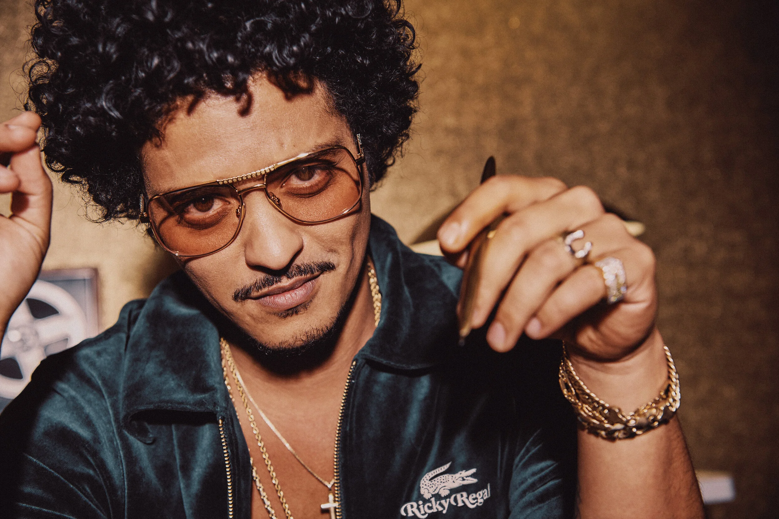 BRUNO MARS + LACOSTE PARTNER UP — DISTINCT HOMME